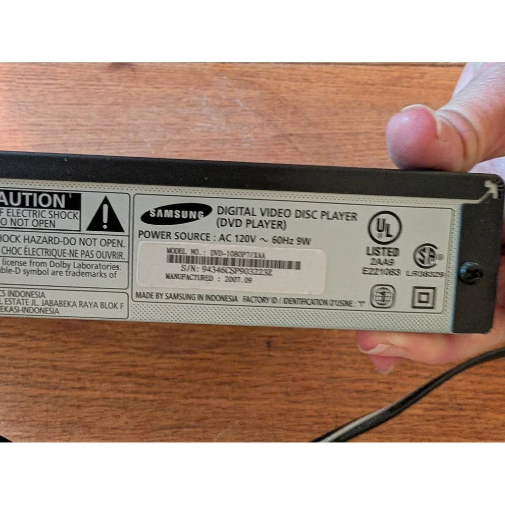 Samsung DVD-1080P7 DVD Player Full HD Up-Scaling HDMI Black with Remote Tested